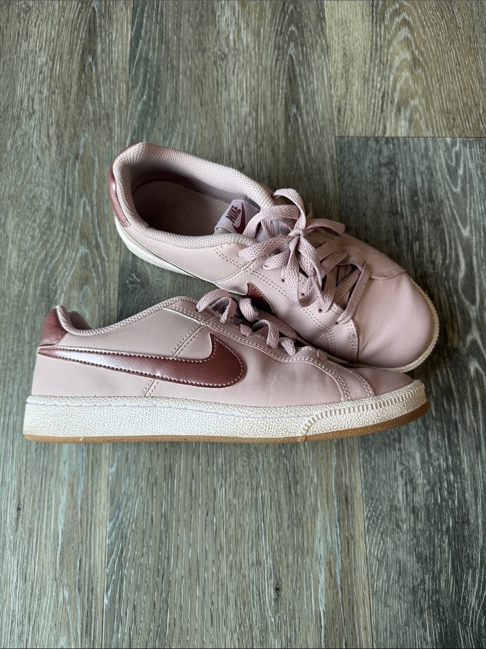 Nike Women's Dusty Pink Low-Top Sneakers with Rose Metallic Swoosh